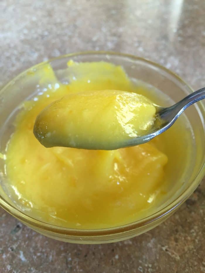 lemon-curd-on-spoon